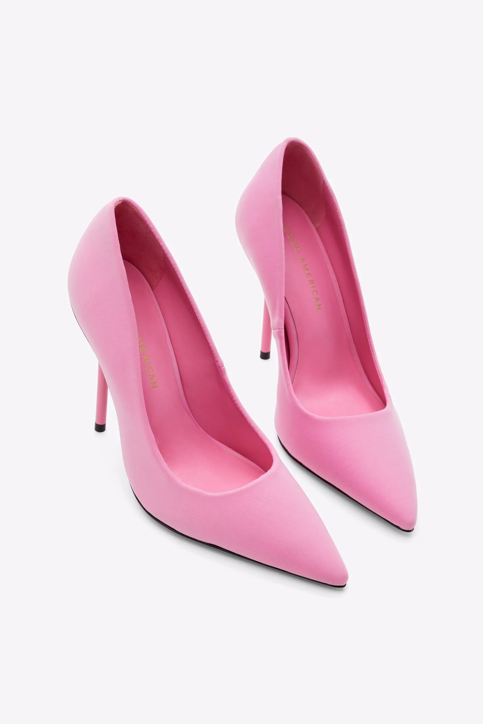 Should heels be tight or loose? - Quora