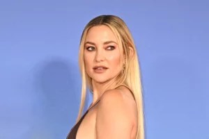 Kate Hudson, Katie Homes, and Jessica Alba Swear By This Derm-Developed Skin-Care Brand