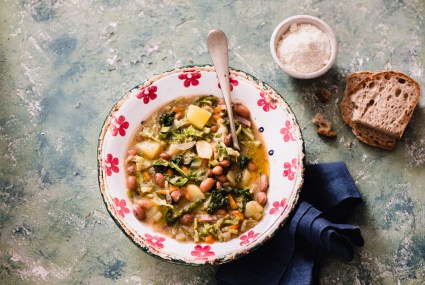 High-Fiber, Gut-Healthy Dinners Are Only 30 Minutes Away Thanks to These Instant Pot Bean Recipes