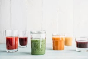 Follow This RD-Approved Simple Smoothie Formula To Boost Your Sleep Quality and Mood