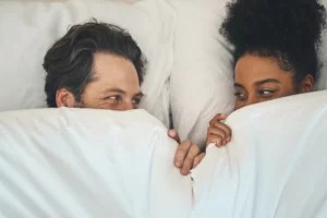 In a Sex Rut? Couples Therapists Say New Bed Sheets Can Help Spice Things Up—Here Are the 11 You Want