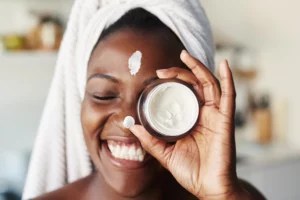 3 Signs Your Moisturizer Isn't Working, and You Need an Extra-Strength 'Recovery Cream' Instead