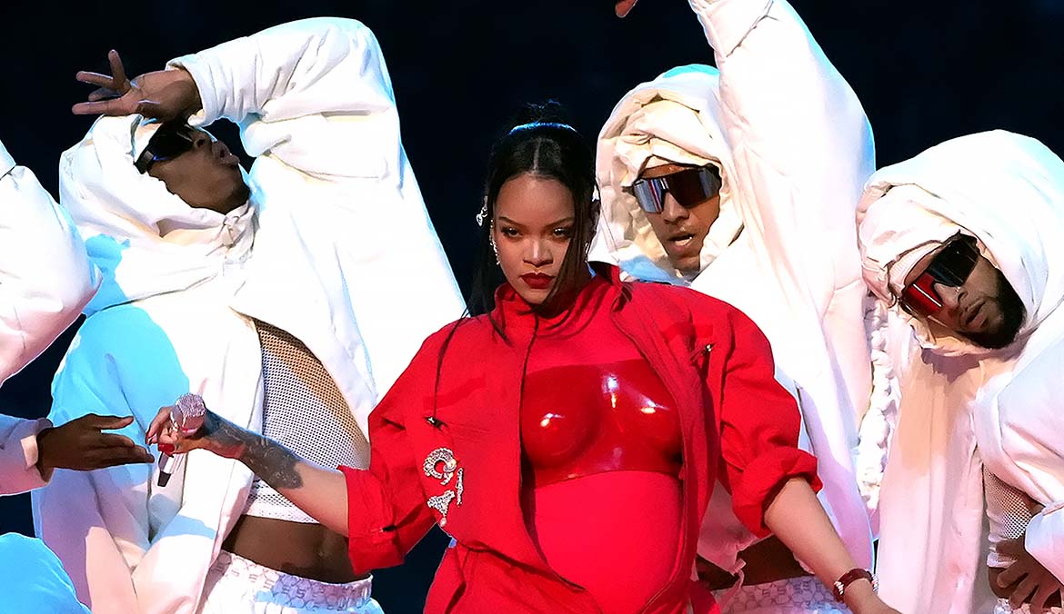 Rihanna performing at the Superbowl.
