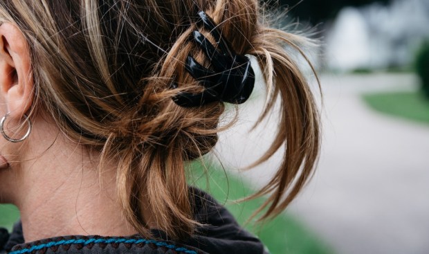 Not All Trendy Claw Clips Hold Thin, Silky Hair, But These 13 Styles *Actually* Do