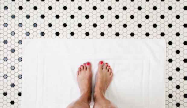 Yes, You Have To Actively Wash Your Feet in the Shower To Keep Them Clean,...