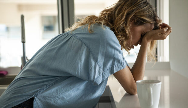Here's Why Doctors Are Begging You Not To Take Tylenol While Hungover