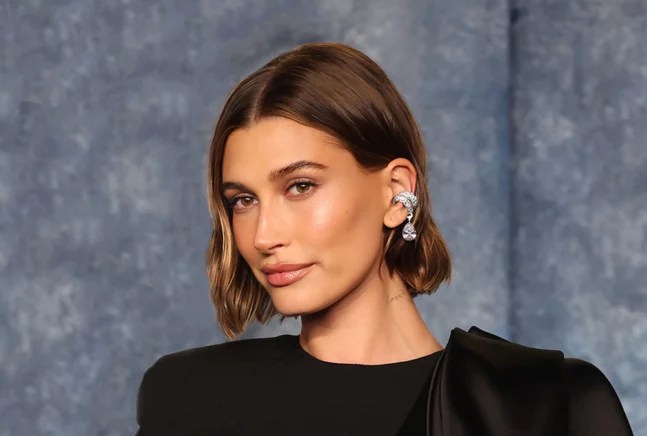 Hailey Bieber's Esthetician Says This Cleansing Balm Provides a 'Fail-Safe' Way To Wash Your Face