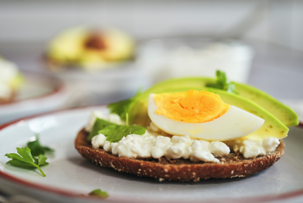 This 3-Ingredient Avocado and Cottage Cheese ‘Protein Toast’ Is the Perfect Post-Workout Snack (Sports RDs Agree)