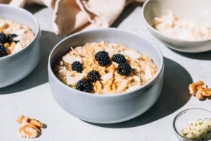 Oatmeal Is Rich in Melatonin, Which Is Why It’s the Perfect Before-Bed Snack