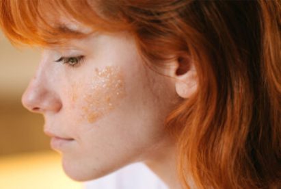 How To Exfoliate Your Face: Tips From A Dermatologist