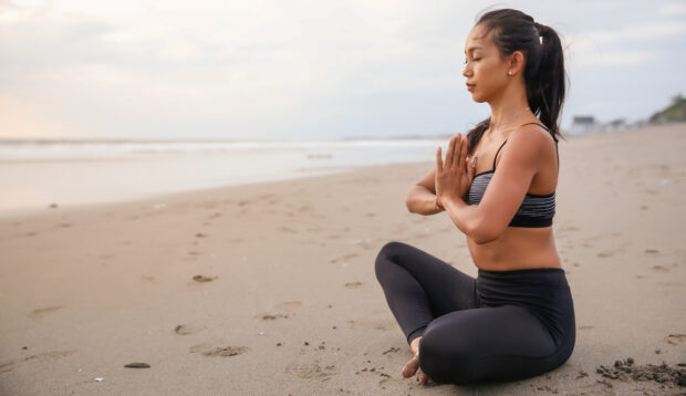 Boost the Mental Health Benefits of Your Workout by Taking It to the Beach (or...