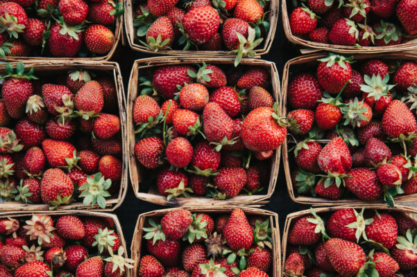 ‘I’m a Food Scientist—This 2-Second Trick Will Keep Your Fresh Berries From Turning to Mold...