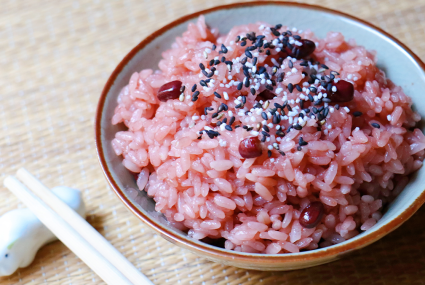 This 2-Ingredient Japanese Red Bean Rice Dish Is Packed With Longevity-Boosting Benefits and Good Fortune in Every Bite