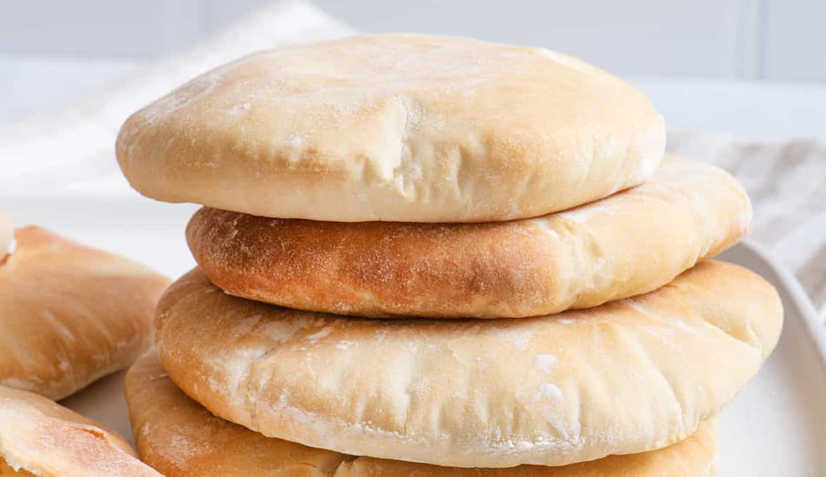 This Delicious 5-Ingredient Pita Bread Recipe Is Easy Enough for First-Time Bakers