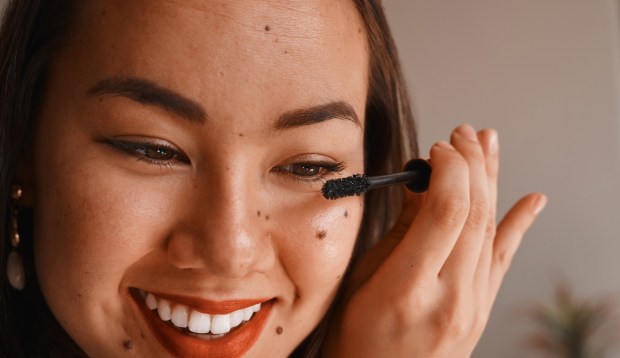 This 'Foreplay' Primer Will Triple the Size of Your Lashes Under Any Old Mascara