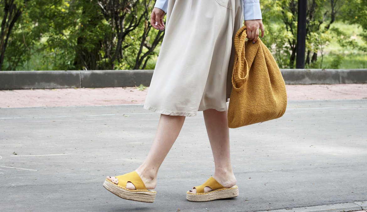 15 Pairs of Sandals You Can Walk in All Day Long Without Pain or Discomfort