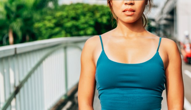 Turns Out, Boob Sweat Can Give You Yeast Infections—Here's How Dermatologists Want You To Deal