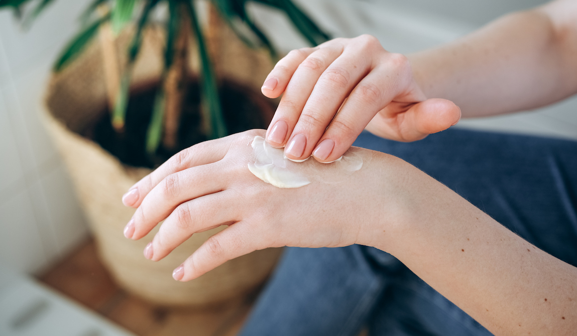 Derms Say These Aloe-Vera Infused Creams Can Help Soothe Eczema Flares, So You Can Ditch...