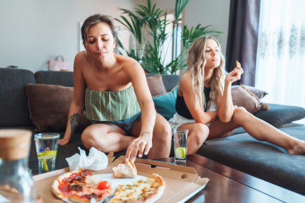 What Is Binge Eating? An Intuitive Eating Dietitian Explains