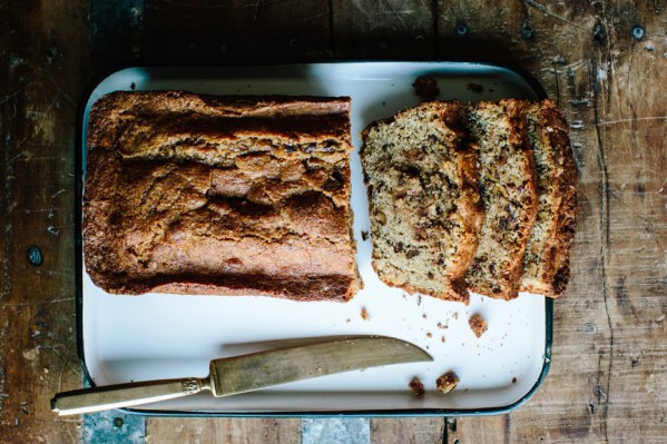 This Cinnamon Crunch Banana Bread Recipe Is Giving (Specifically, Gut- and Brain-Boosting Benefits) With Every...