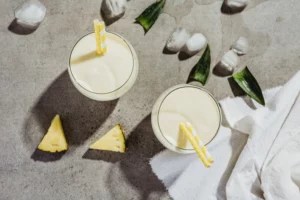 5 Recipes Starring Pineapple, the Tropical Sunshine-Flavored Fruit That Fights Inflammation (and Unhappiness) With Every Bite