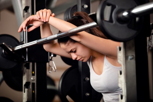 This Is the Optimal Rest Time Between Sets Based on Your Workout Goals, According to...