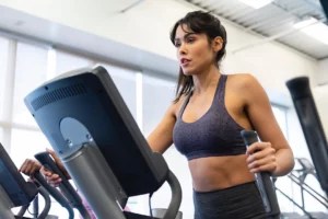 Here’s How To Do a HIIT Workout With an Elliptical Machine