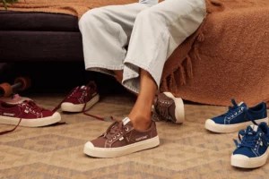 The No-Break-In Sneakers Celebs Adore Just Launched in 3 New Cozy Colors for Fall—Get Yours Before They All Sell Out