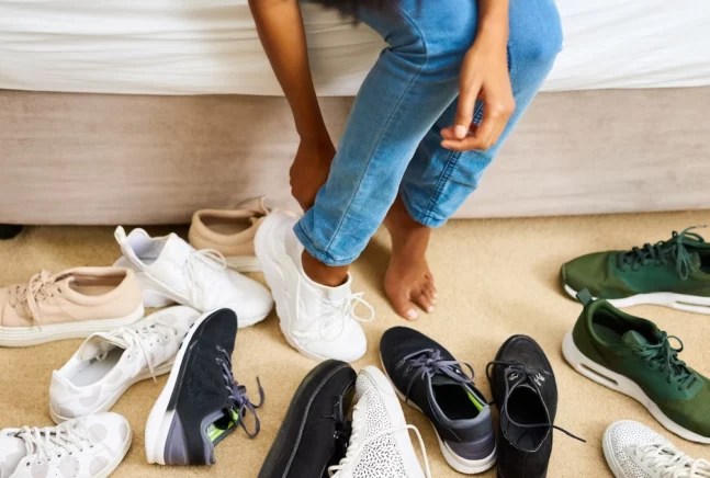 The American Podiatric Medical Association Gives *These* 7 Sneakers Its Ultimate Seal of Approval