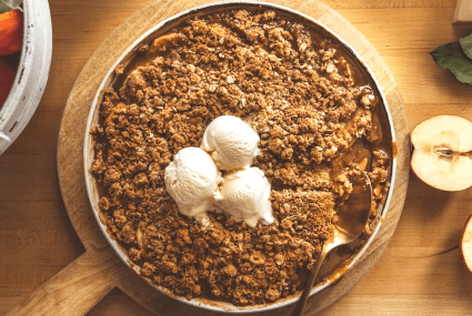 Using Pancake Mix To Bake a Cozy, Protein-Rich Apple Crumble Is Almost Too Easy