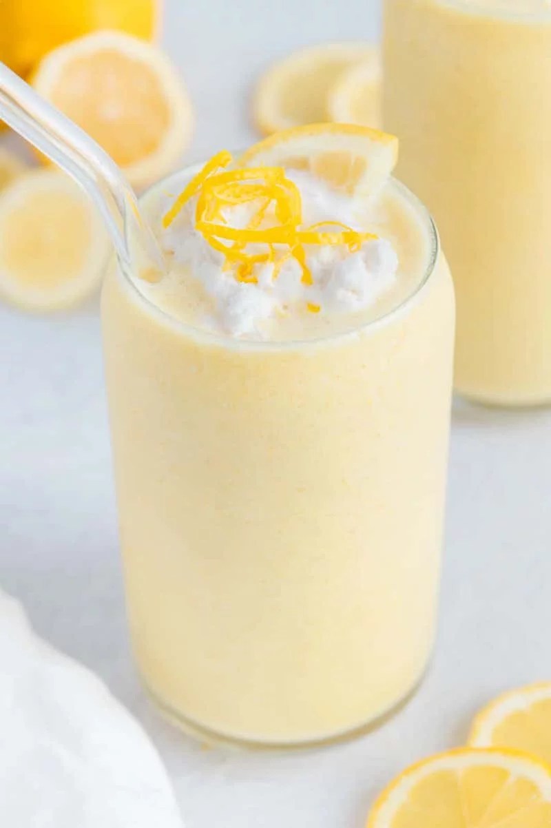 creamy frozen lemons smoothie