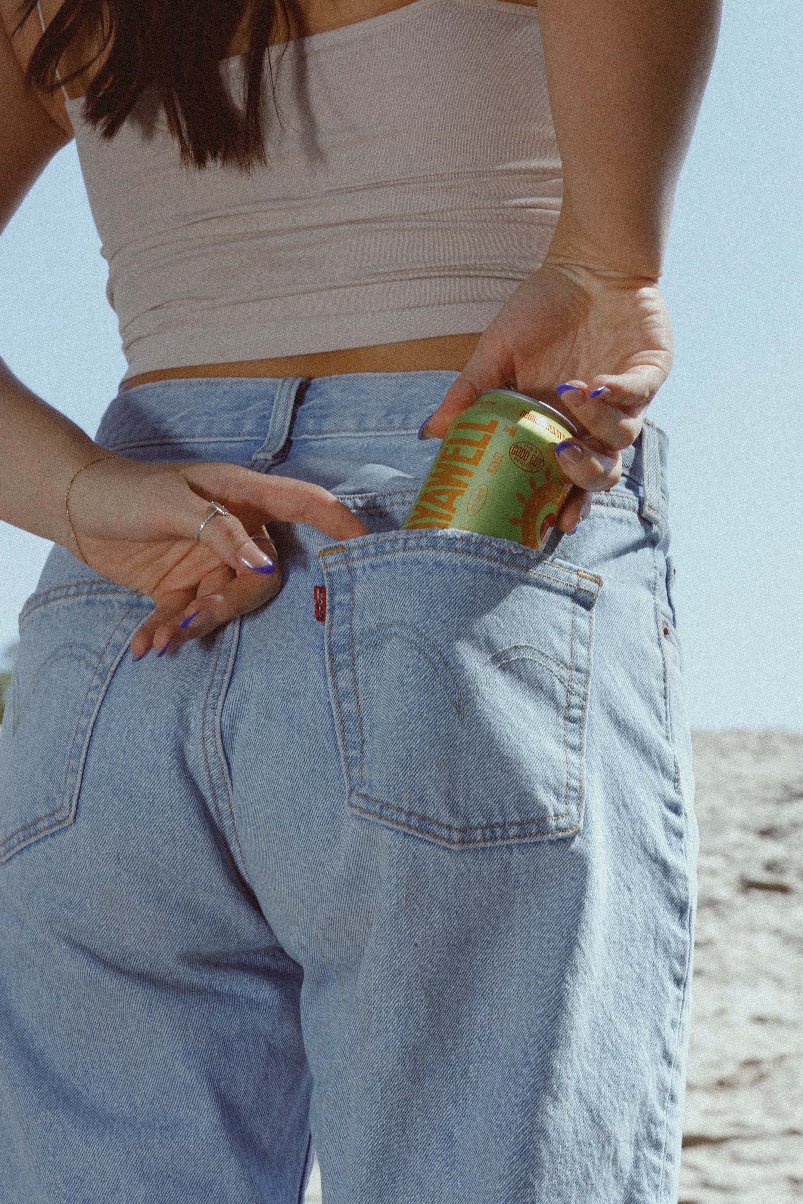 mayawell prebiotic soda in pocket